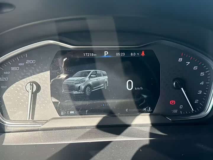 Фото 3 - Maxus G20