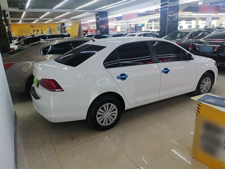 Фото 7 - Volkswagen Santana