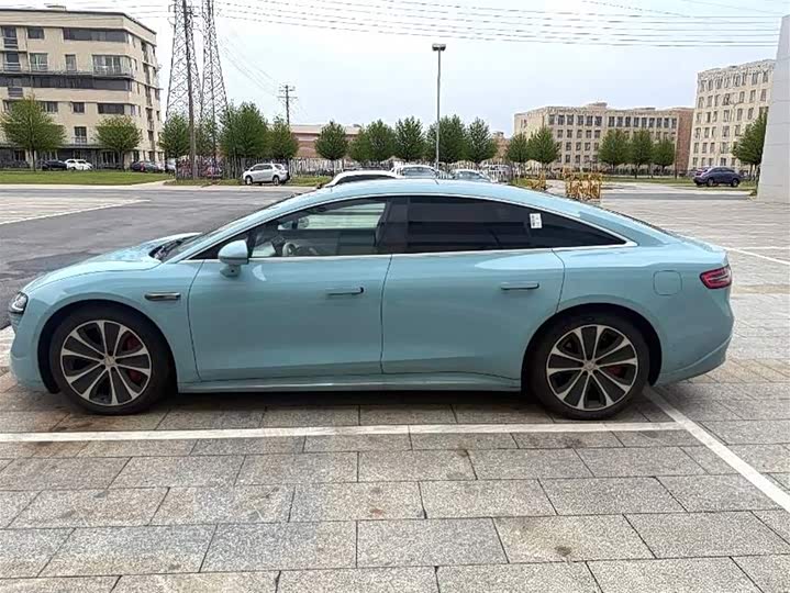 Фото 3 - Luxeed S7