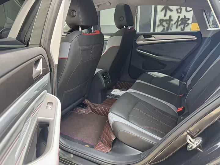 Фото 7 - Volkswagen Lamando L