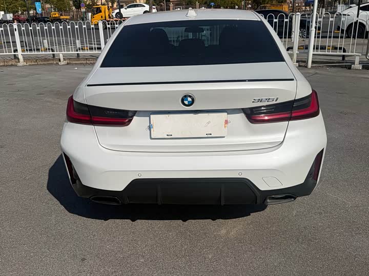 Фото 8 - BMW 3 Series