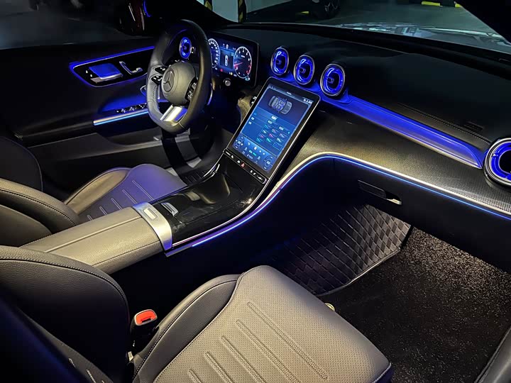 Фото 6 - Mercedes-Benz C-Class