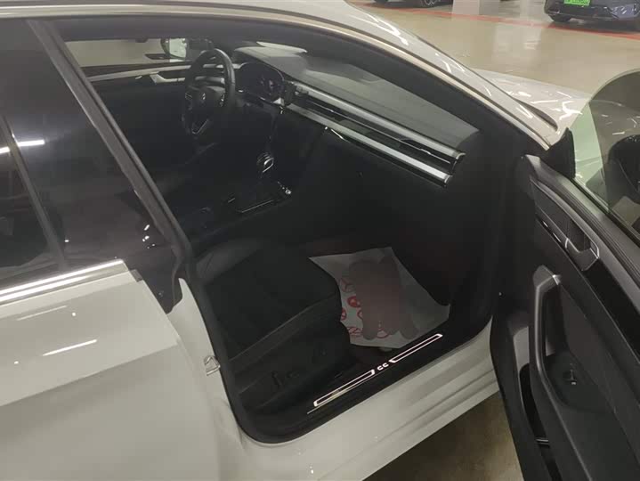 Фото 8 - Volkswagen CC