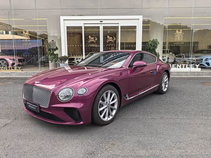 Фото 1 - Bentley Continental GT