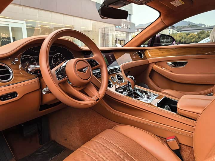 Фото 5 - Bentley Continental GT