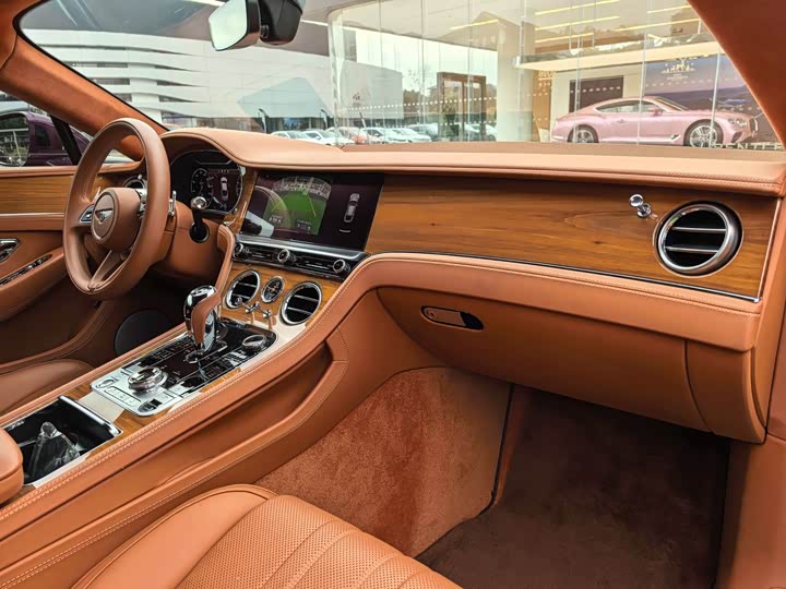 Фото 6 - Bentley Continental GT