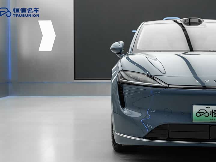 Фото 6 - Luxeed R7