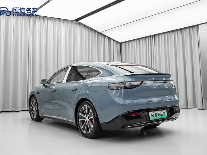 Фото 7 - Luxeed R7