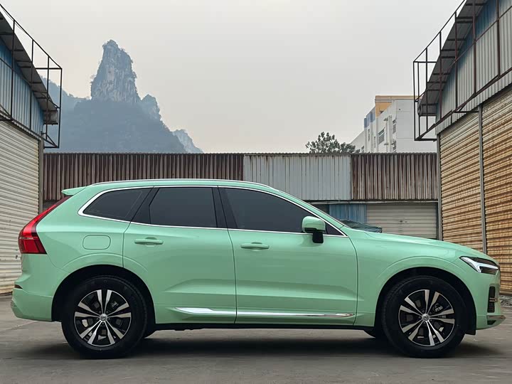 Фото 5 - Volvo XC60