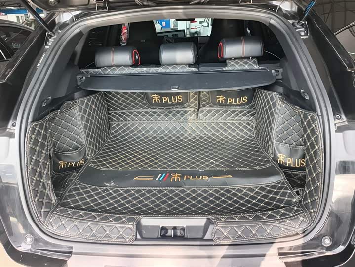 Фото 4 - BYD Song Plus