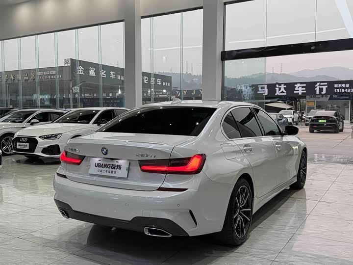 Фото 4 - BMW 3 Series