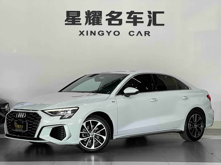 Фото 1 - Audi A3