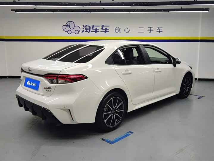 Фото 3 - Toyota Levin