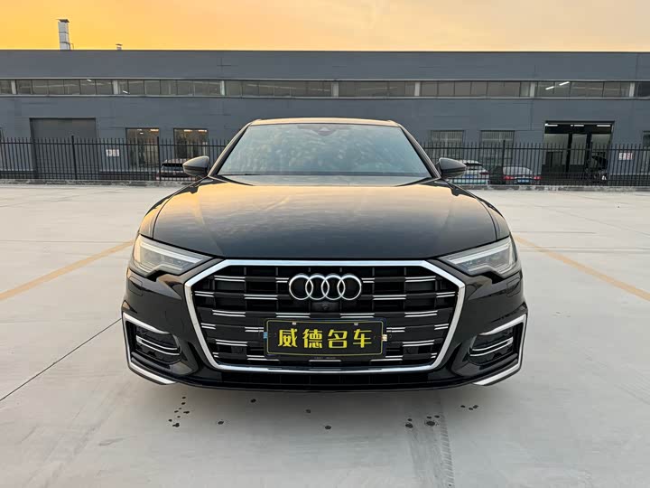 Фото 2 - Audi A6L