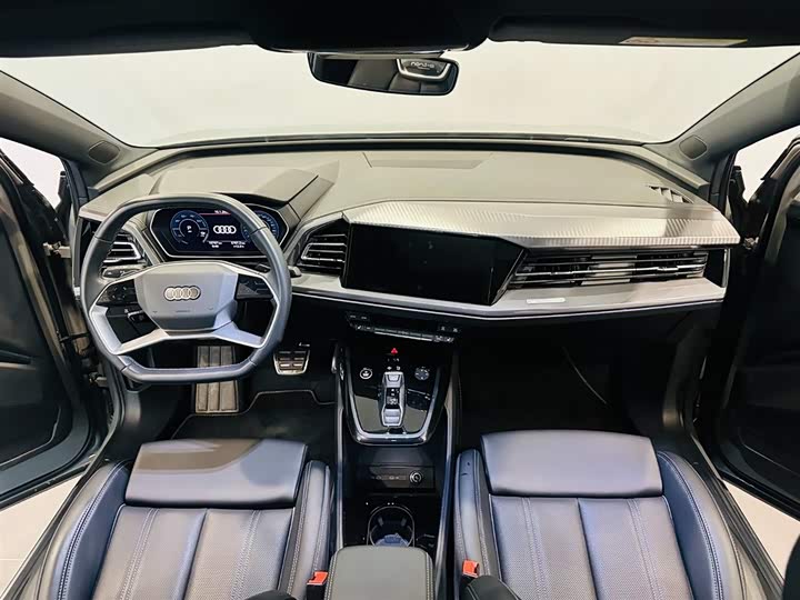 Фото 7 - Audi Q4 e-tron