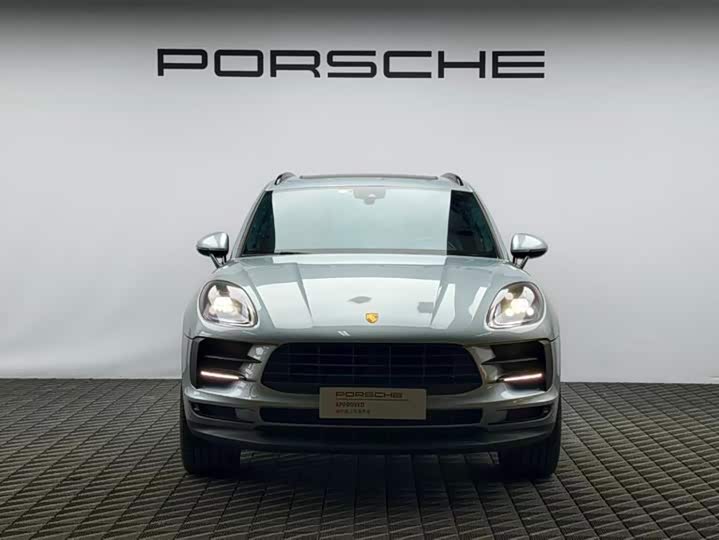 Фото 2 - Porsche Macan
