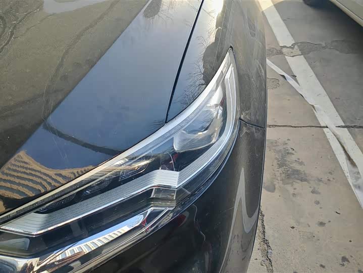 Фото 5 - Hongqi HS5