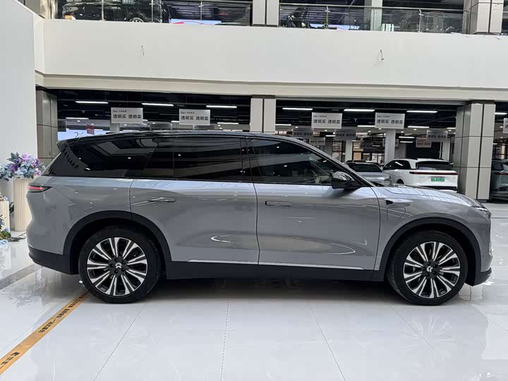 Фото 4 - Nio ES8