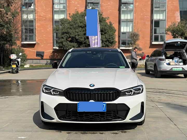 Фото 2 - BMW 3 Series