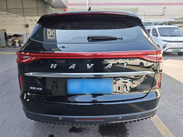 Фото 6 - Haval H6