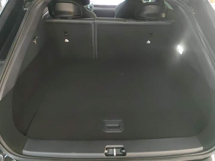 Фото 4 - Geely Jiyue 01