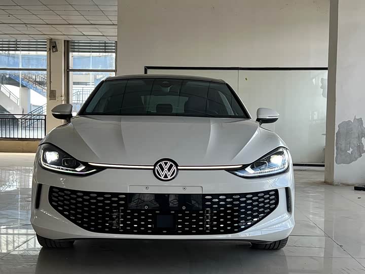 Фото 2 - Volkswagen Lamando L