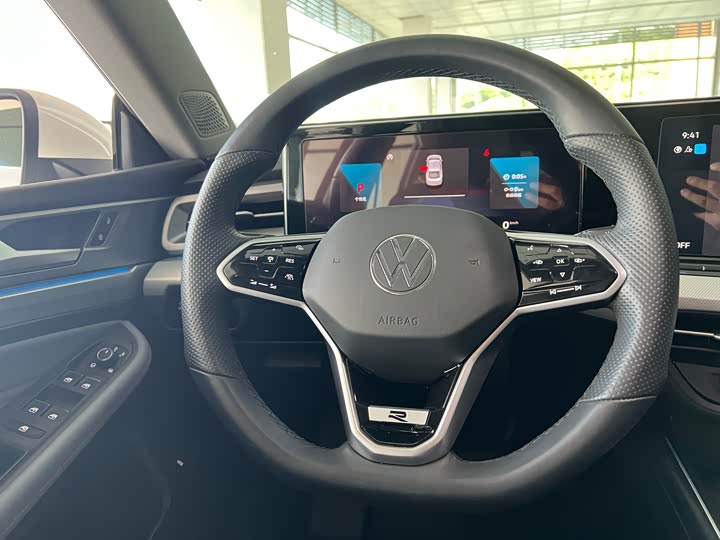 Фото 5 - Volkswagen Lamando L