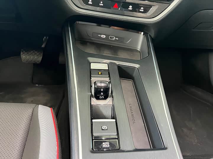 Фото 7 - Volkswagen Lamando L