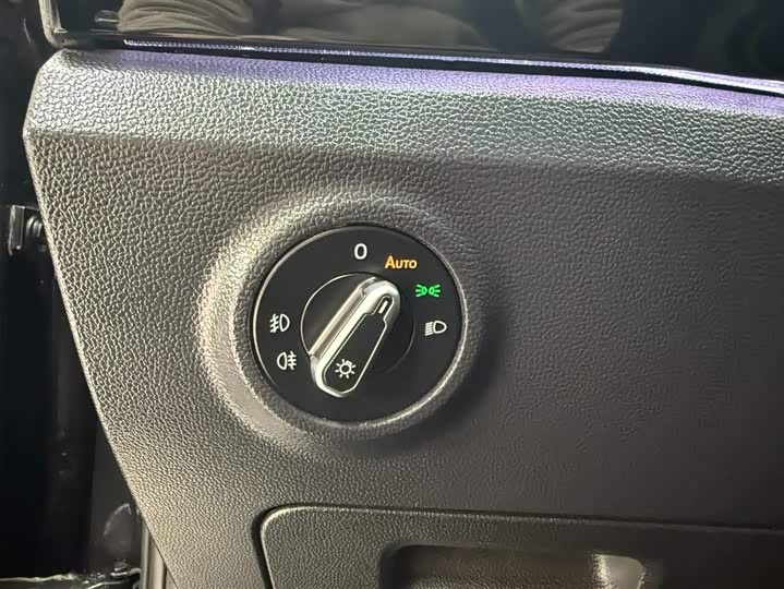 Фото 9 - Volkswagen Tayron