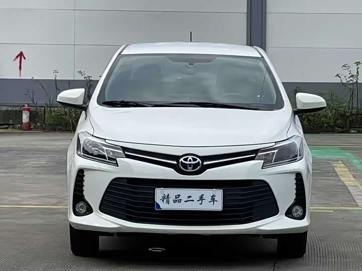 Фото 2 - Toyota Vios