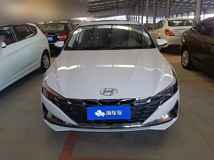 Фото 2 - Hyundai Elantra N line
