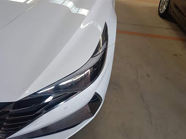 Фото 5 - Hyundai Elantra N line