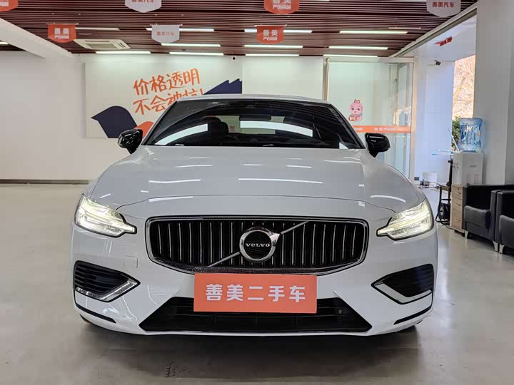 Фото 2 - Volvo S60 Hybrid