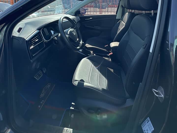 Фото 9 - Jetta VS7