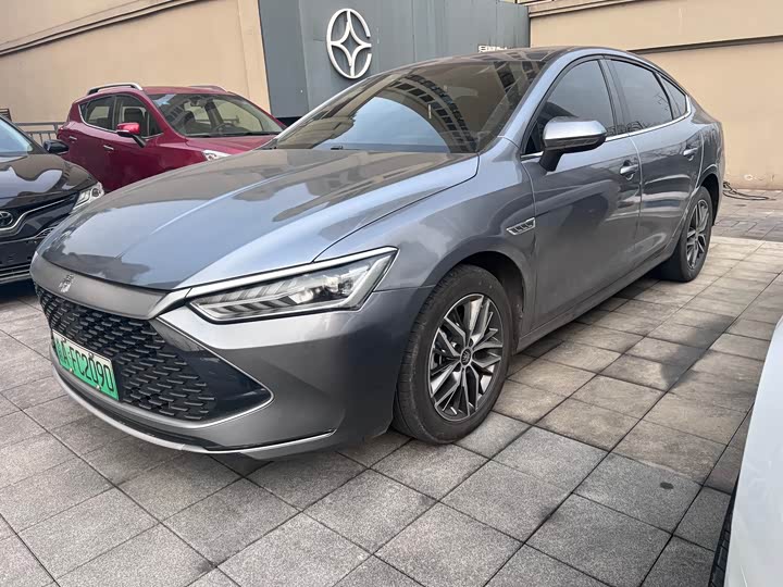 Фото 1 - BYD Qin Plus