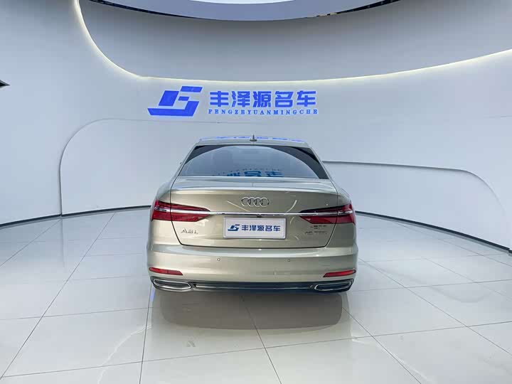 Фото 5 - Audi A6L