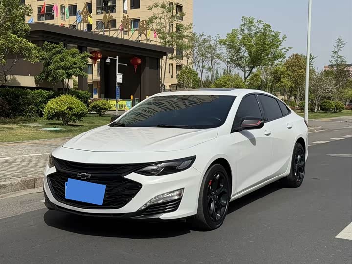 Фото 1 - Chevrolet Malibu XL