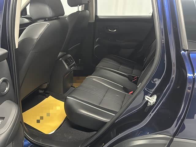 Фото 9 - Honda HR-V