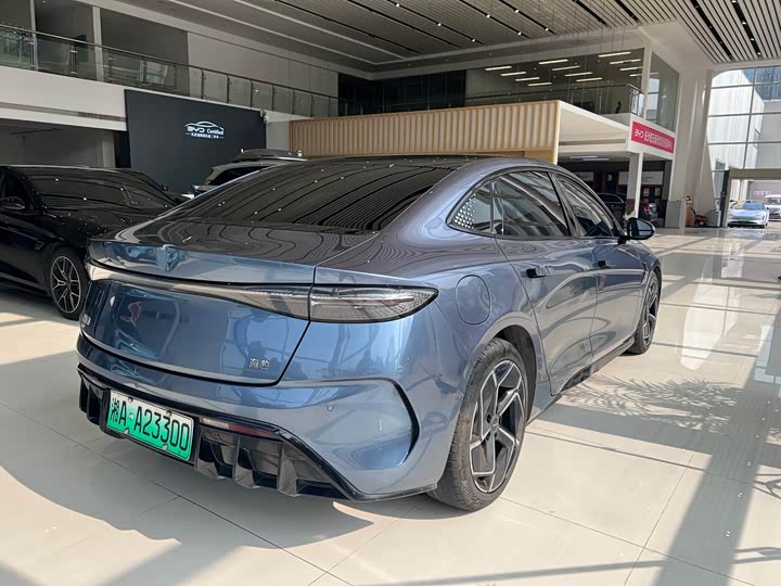 Фото 9 - BYD Seal