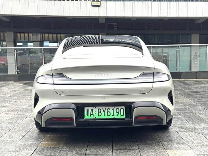 Фото 5 - Xiaomi SU7