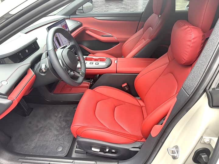 Фото 7 - Xiaomi SU7