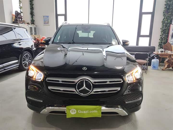 Фото 3 - Mercedes-Benz GLE-Class