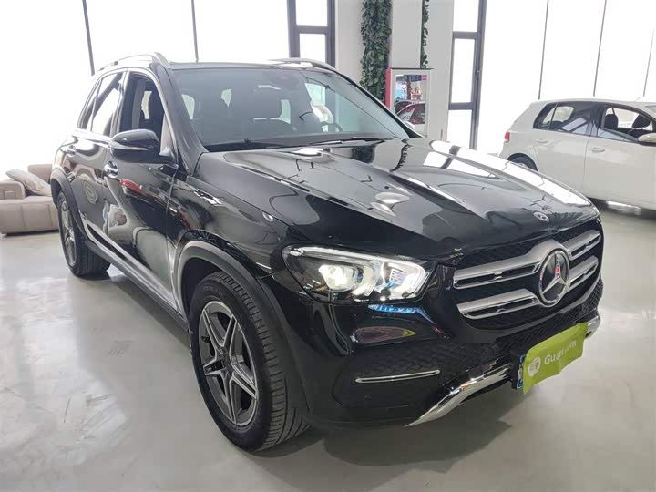 Фото 4 - Mercedes-Benz GLE-Class