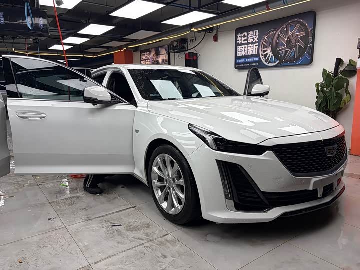 Фото 3 - Cadillac CT5