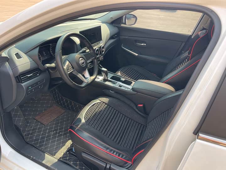 Фото 9 - Nissan Sylphy