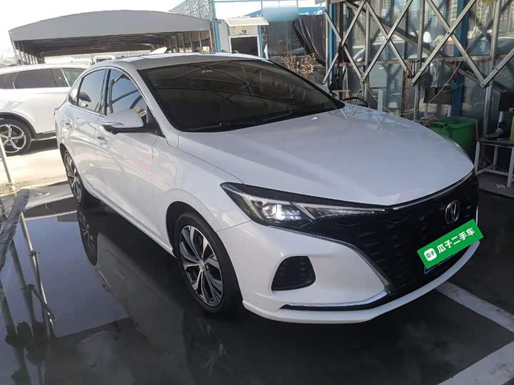 Фото 4 - Changan Eado Plus