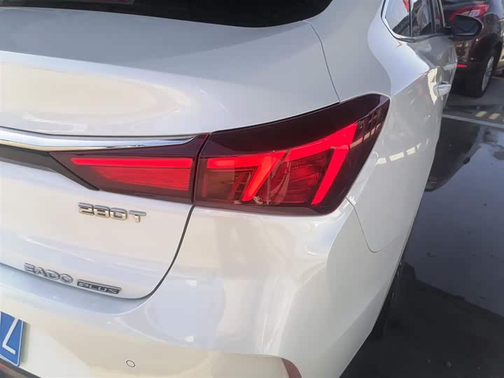 Фото 8 - Changan Eado Plus