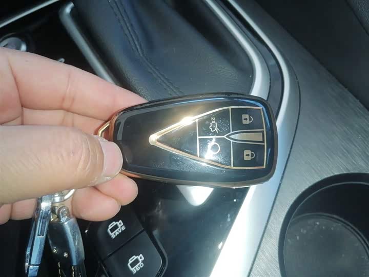 Фото 9 - Changan Eado Plus