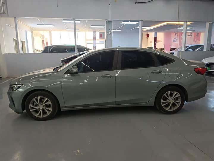 Фото 4 - Buick Verano