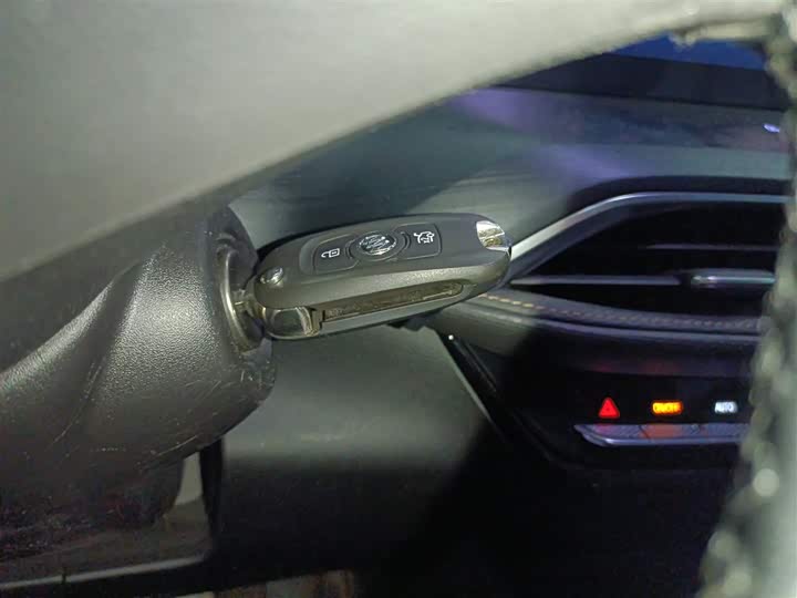 Фото 8 - Buick Verano